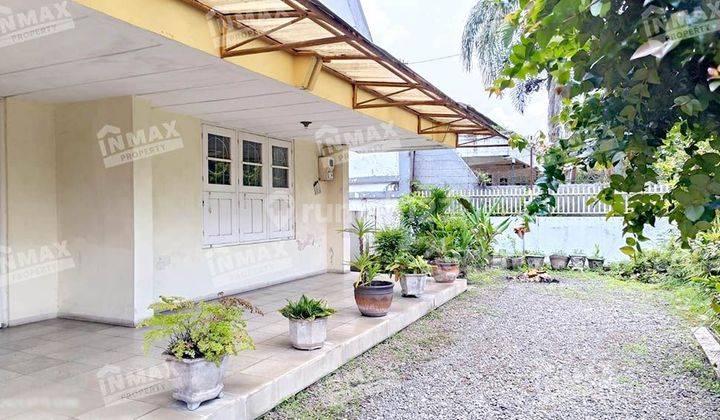 Disewakan/Dijual Rumah Heritage/Kuno Raya Boulevard Dieng luas  2