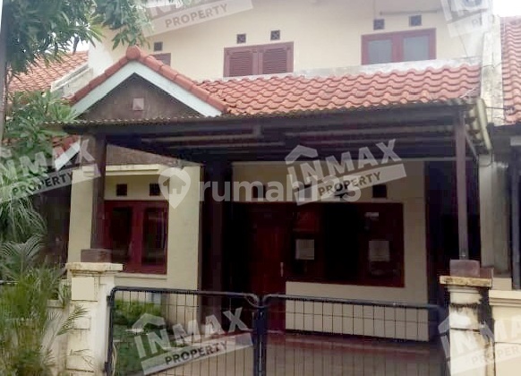 Disewakan Murah Rumah Siap Huni 2lt 5 Kamar Perum Elit Araya Malang Kota Dekat Kampus Binus,mall Araya, Club House, Persada Hospital, Exit Tol Row Jalan Lebar 2