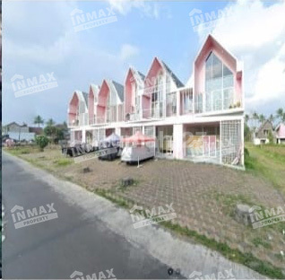 Land for Sale, Large Area, Bonus 6 Shop Houses Ready & House Units, Bululawang. Land for Sale, Large Area, Bonus 6 Shop Houses Ready & House Units, Bululawang.