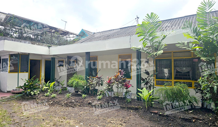 Dijual Rumah Kolonial Belanda Luas 611 Strategis Daerah Veteran Klojen 10 Kamar Dekat Kampus Muhammadiyah,negeri,matos,suhat,kampus Ub Cocok Untuk Kantor Hotel Cafe Klinik 2