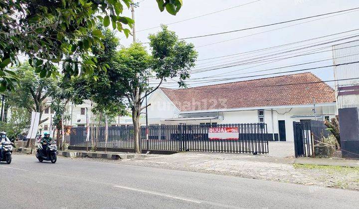 Dijual Rumah 2lt Luas Lebar 28m Nol Jalan Raya Kota Malang  1