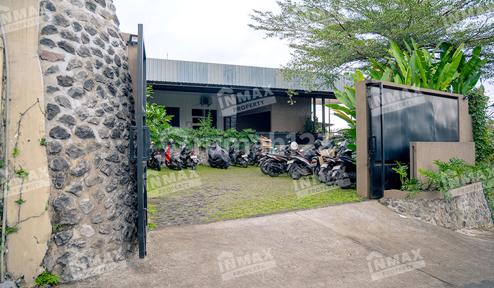 For Rent: Spacious 900 sqm House in Blimbing Polehan. Ideal for Culinary Business, Cafe, Restaurant, Guest House, Office, Photo/Animation/Digital Studio, Clinic. Fully Furnished. Ample Parking. Ready for Business. For Rent: Spacious 900 sqm House in Blimbing Polehan. Ideal for Culinary Business, Cafe, Restaurant, Guest House, Office, Photo/Animation/Digital Studio, Clinic. Fully Furnished. Ample Parking. Ready for Business.