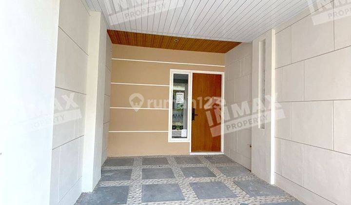 Dijual Rumah Cantik Bagus Murah 2.5lt Sawojajar Desain Modern 2