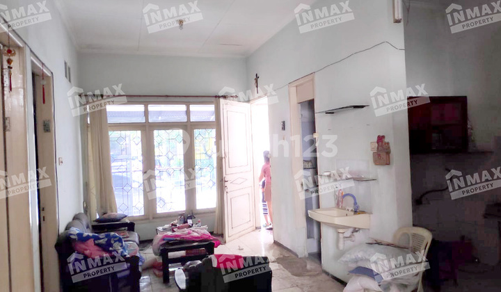 Dijual Rumah Harga Termurah Bawah Pasaran Hitung Tanah Sulfat Blimbing Malang Kota Selangkah Ke Priyo Sudarmo,mc D.row Jalan Lebar Depan Taman,ada Ruang Kantor/usaha