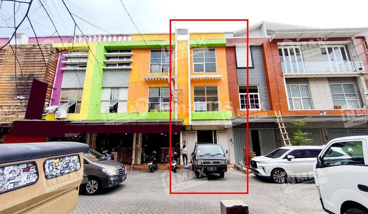 Disewakan/dijual Ruko 3lt Strategis Pasar Besar Pusat Grosir 1