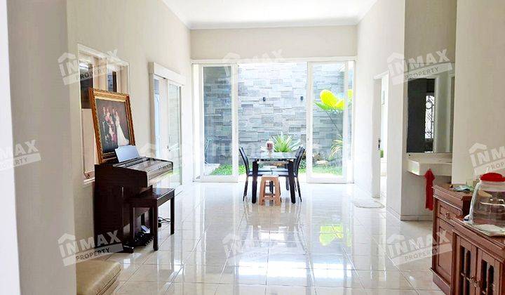 Disewakan Rumah Bagus Istana Dieng Mlg Luas 200m, 4 Kmr Full Furnished Siap Huni Terawat Dekat Kampus Unmer& Itn, Club House 2