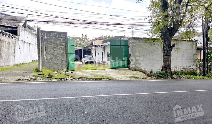 For Sale Cheap & Spacious Warehouse Zero to Main Road Prigen Very Close to Cimory Finna Golf Club SHM Suitable for Expedition, Restaurant Cafe with Mountain View, Residential House, Office & Investment. Price Calculated for Land Only, Can Use KPR.