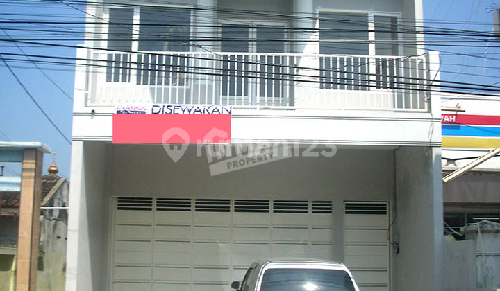 Cheap for Rent 2-Storey Shop House 6M Wide Good Ready for Business Zero Main Road Area Blimbing Near Klojen, ABM Campus, Hwa Ind, A Yani Main Road, Suhat Cheap for Rent 2-Storey Shop House 6M Wide Good Ready for Business Zero Main Road Area Blimbing Near Klojen, ABM Campus, Hwa Ind, A Yani Main Road, Suhat