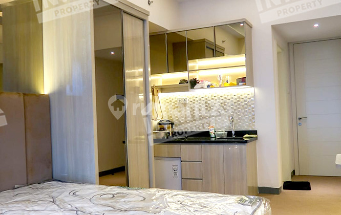 For Rent/Sale New Benson Tower Pakuwon Surabaya Apartment, Nice and Great, Fully Furnished, Access to PTC Pakuwon Mall. Cheapest Price. 2