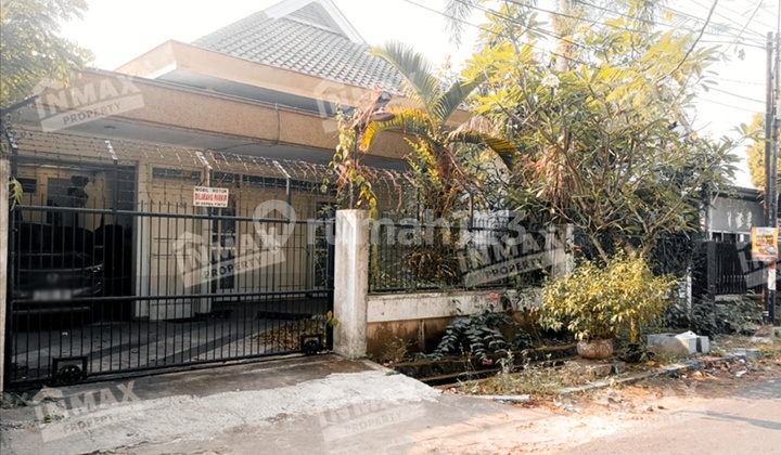 Dijual Rumah Termurah dan Luas Daerah Kaliurang Lowokwaru Celaket Pinggir Jalan bisa untuk Hunian/ Usaha Resto Cafe Kantor Kondisi Terawat SHM Harga Nego Keras Dekat Pusat Bisnis Indomaret Alfamart Pasar Dijual Rumah Termurah dan Luas Daerah Kaliurang Lowokwaru Celaket Pinggir Jalan bisa untuk Hunian/ Usaha Resto Cafe Kantor Kondisi Terawat SHM Harga Nego Keras Dekat Pusat Bisnis Indomaret Alfamart Pasar
