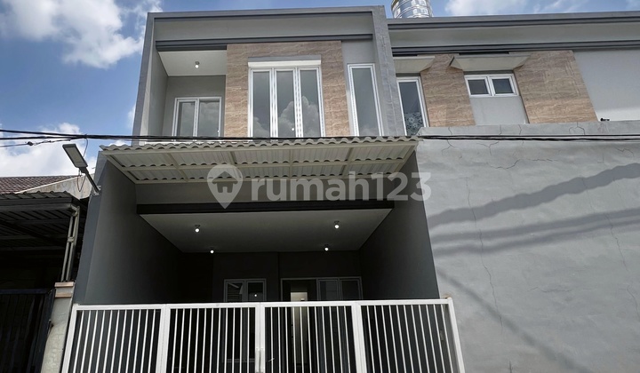 Dijual Rumah Baru Minimalis 2Lt Murah Siap Huni Pondok Tjandra Merr Surabaya-Sda SHM Dekat Sekolah Petra, Exit Tol, Rungkut Bonus 3 Ac Water Heater Kanopi Tandon bisa KPR Dijual Rumah Baru Minimalis 2Lt Murah Siap Huni Pondok Tjandra Merr Surabaya-Sda SHM Dekat Sekolah Petra, Exit Tol, Rungkut Bonus 3 Ac Water Heater Kanopi Tandon bisa KPR