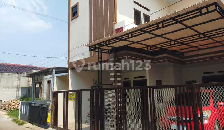 Rumah Baru 3 Lantai Siap Huni Dkt Pintu Tol & Stasiun Kereta Depok Free Notaris Pajak