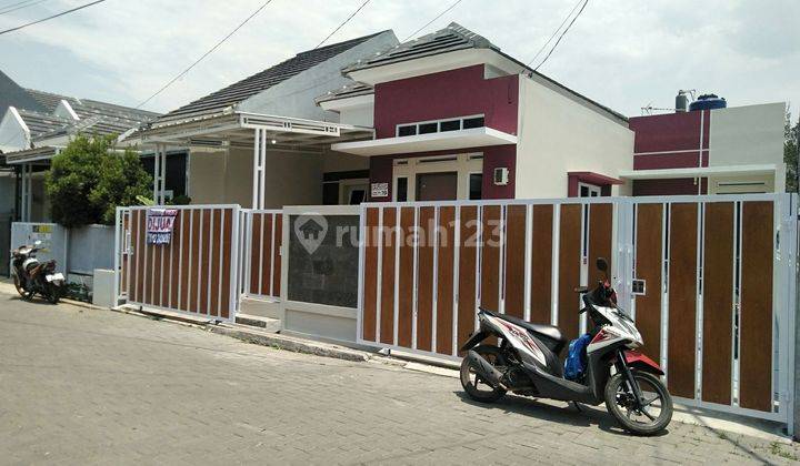 Dijual rumah Pinus Regency,kota bandung  1