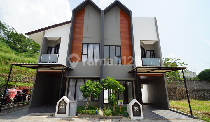Rumah2 Lantai The Daarra Dekat Banyumanik Exit Tol 1