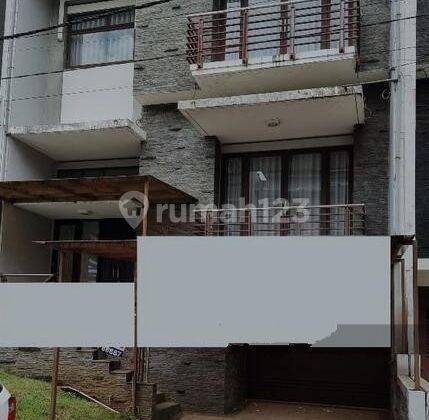 Rumah Lux Tengah Kota Bandung Full Furnish 1