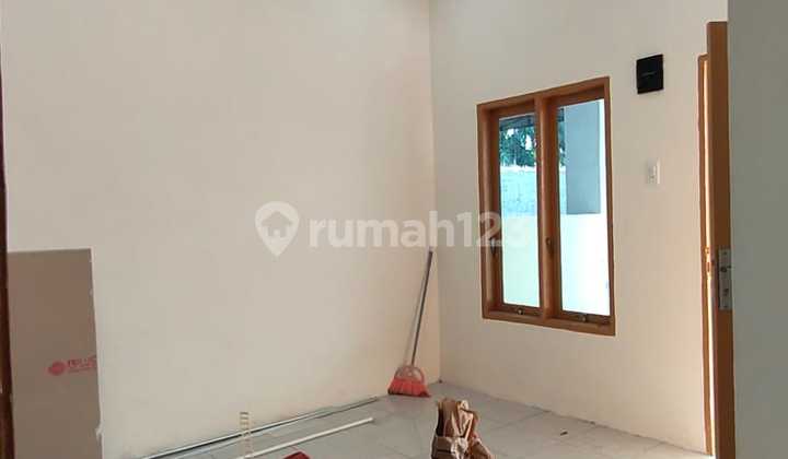 Di jual rumah di Jalan deli tua dekat kampung baru medan 4