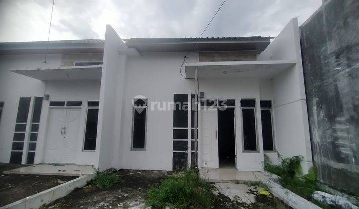 Rumah komplek siap huni di setia budi ujung medan 1