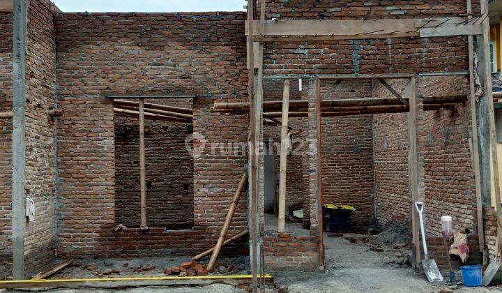 Perumahan di jalan letda Sujono Tembung dekat gudang intan Medan. 2