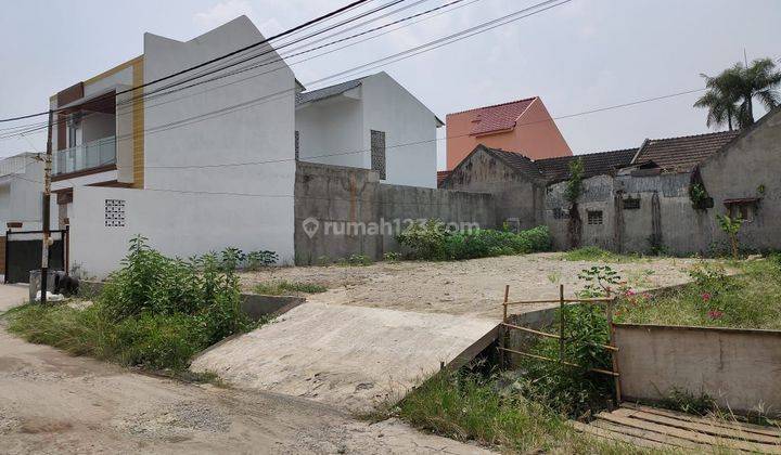 Di jual tanah di areal Medan Johor jalan karya wisata ujung  1