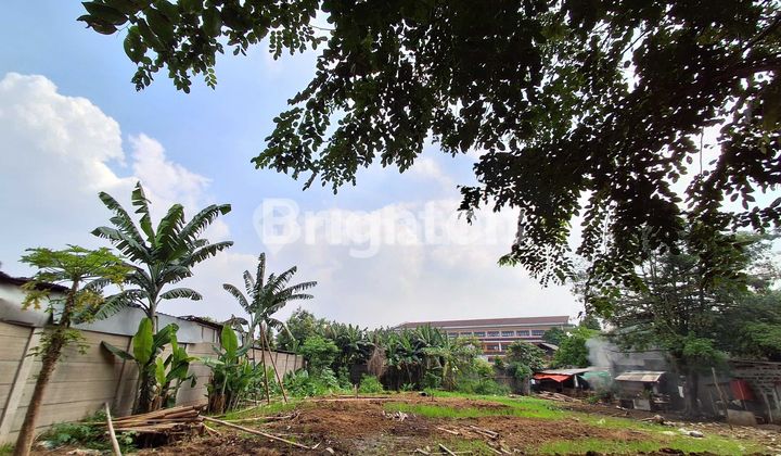 LAHAN USAHA DI CIRACAS JAKARTA TIMUR AKSES DEKAT TOL DAN TERMINAL