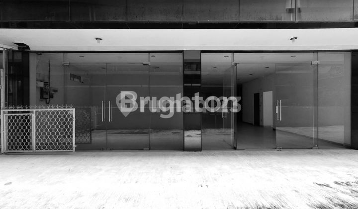 Ruko Gandeng 3 Bangunan 4.5 Lantai di Soepomo Tebet