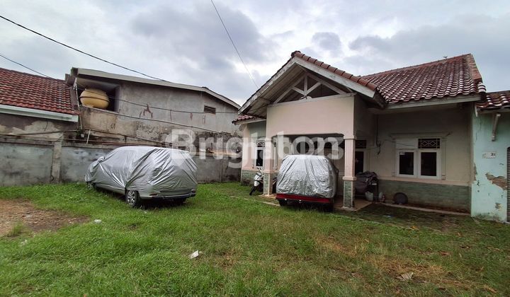 Rumah Lama & Lahan Luas – Strategis di Kampung Makassar Jaktim Rumah Lama & Lahan Luas – Strategis di Kampung Makassar Jaktim