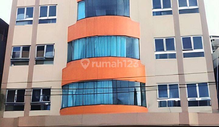 Gedung 4 Lantai di Zona Komersial Tebet Siap Renovasi 1