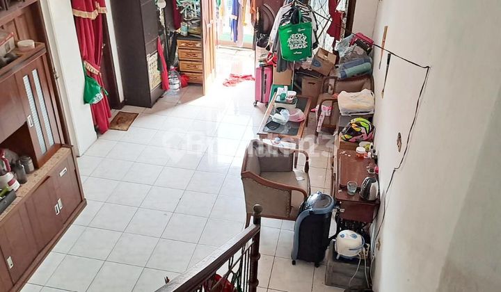 2.5-Story House in Tebet, South Jakarta 2