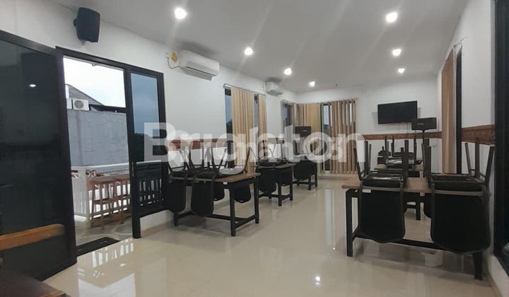 3-STORY COMMERCIAL BUILDING PONDOK KOPI, EAST JAKARTA 3-STORY COMMERCIAL BUILDING PONDOK KOPI, EAST JAKARTA
