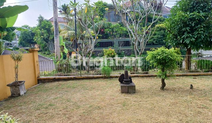 Rumah 2 Lantai Halaman Luas Di Telaga Kahuripan, Parung, Bogor 2