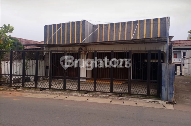 STRATEGIC SHOPHOUSE, 1-STORY BUILDING IN CIPAYUNG, EAST JAKARTA 1