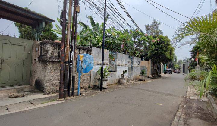 Rumah Tua di Kedoya Selatan, Hitung Tanah Saja 6