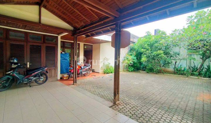 Rumah di Perumahan Taman Meruya Ilir Jakarta Barat 2