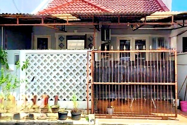 Rumah di Perumahan Metro Permata 1 lokasi strategis 1