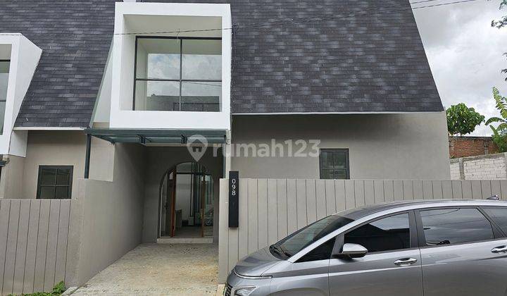 Rumah Villa dekat Jatim Park di Perumahan Habitat Kingspark Kota Batu 1