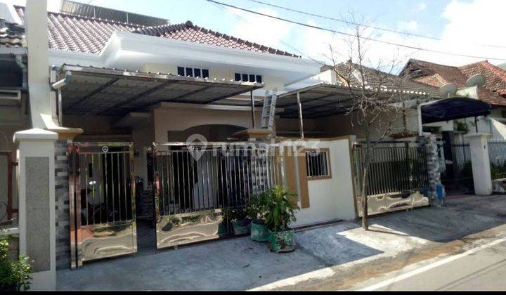 Rumah Kost Guest House di Jl raya sulfat Malang dekat Alun Alun 1