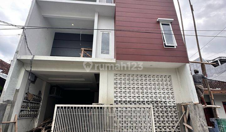 Rumah Kost 27 Kamar Furnish Omset 550 juta dekat Kampus Malang 1