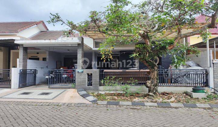 Rumah Permata Jingga Suhat Bu Dekat Kampus Brawijaya Malang 1