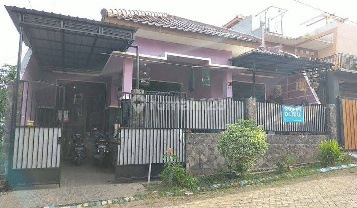 A205 Dijual Rumah 3 Lantai Terawat Siap Huni di Sengkaling Malang 3