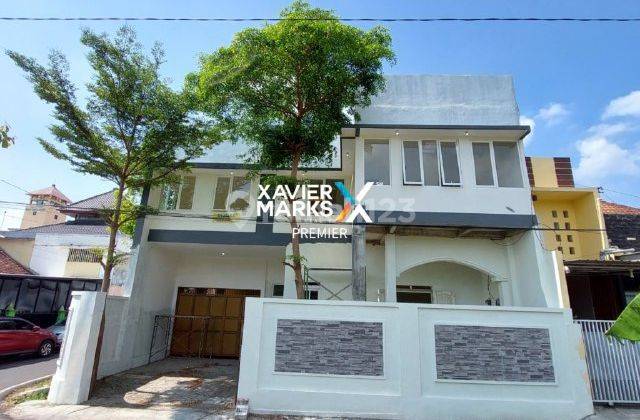 R068 Rumah Kost Exclusive Malang 2 Lantai 1