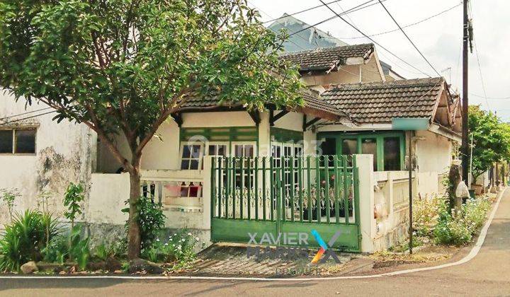 S052 Rumah Posisi Pojok di Jalan Gunung gunung Malang 1