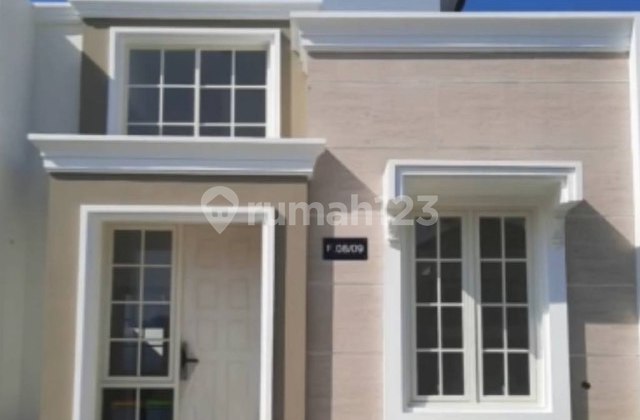 j025 TURUN HARGA ! Rumah Exclusive Harga Dibawah Pasaran  2