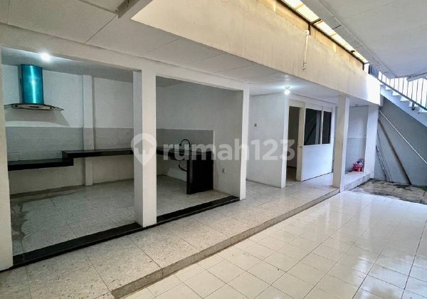 h149 SEWA Rumah , Bangunan Terawat Harga Nego  2