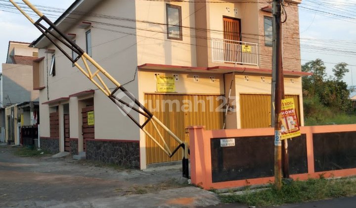 J3 For Sale, Empty, Bonus Ruko, Strategic Location at Simpang Gajayana, Student Area 2