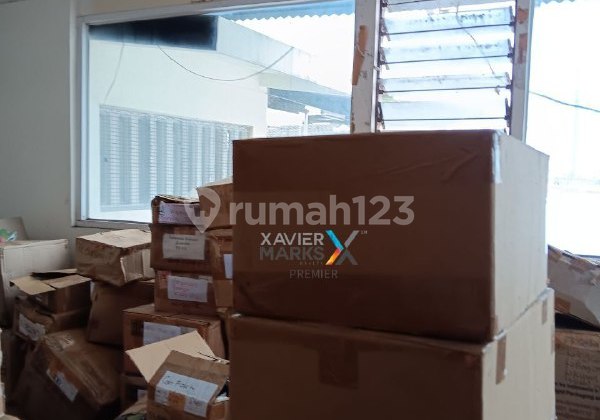 I114 Rumah 3 Lantai Dekat Pasar Tawangmangu dan Banyak Fasum 2