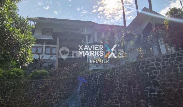 i029 Rumah Mewah + Private Poll Sudah Full Furnish Tidar Malang 2