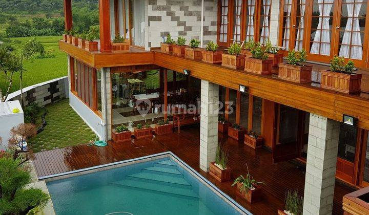 U044 Dijual Villa Full Furnish di Taman Dayu Pandaan 1