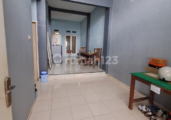 h126 Strategic House Near ITN, UIN, and UB Malang Campuses 2