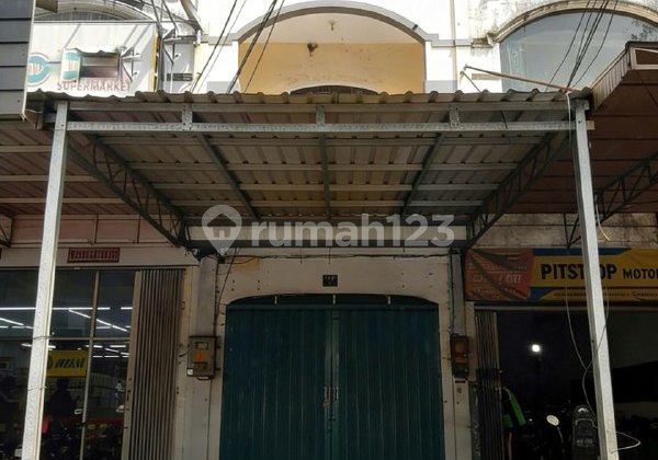 K58 For Sale Business House / Shop House on Tumenggung Suryo Road Corridor, Malang 2