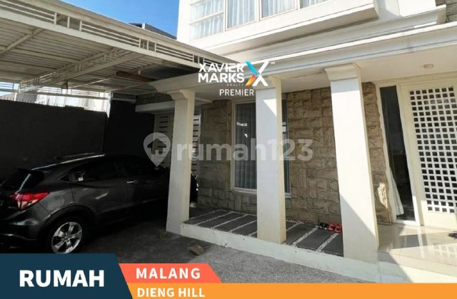 J18 Luxury House Elite Area Super Strategic Location 5 Minutes From Unmer J18 Luxury House Elite Area Super Strategic Location 5 Minutes From Unmer